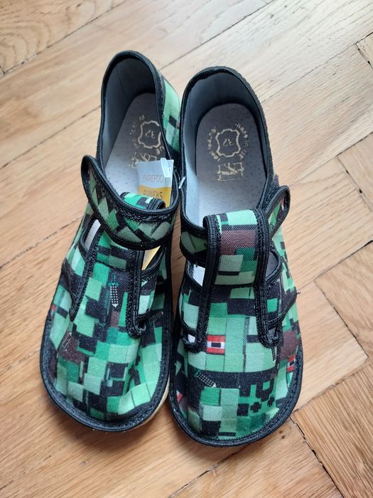 Kapcie barefoot 32 Raweks minecraft NOWE