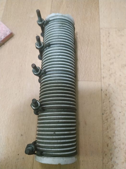 опір  нагрівач 2ома 12вольт