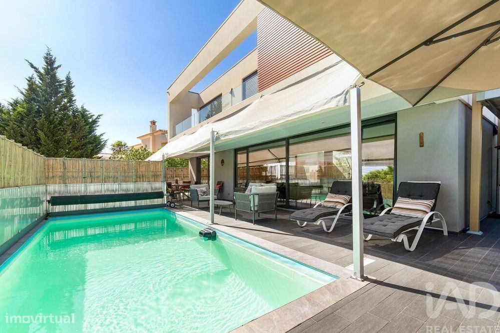 Moradia isolada em Alvor de 220,25 m2