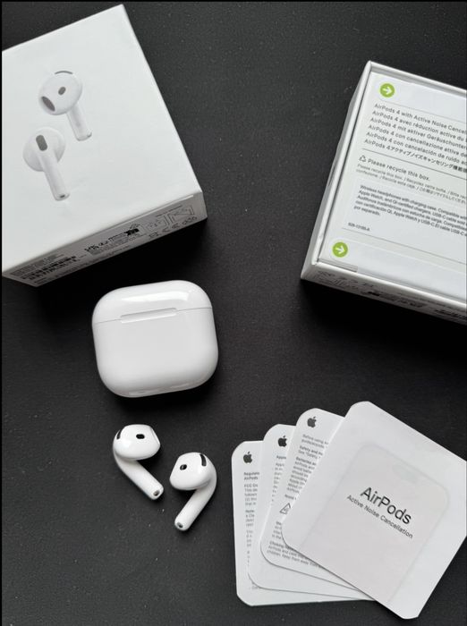 Słuchawki AirPods 4 ANC