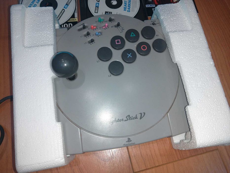 PS1  Pad Fighter Stick V Zadbany