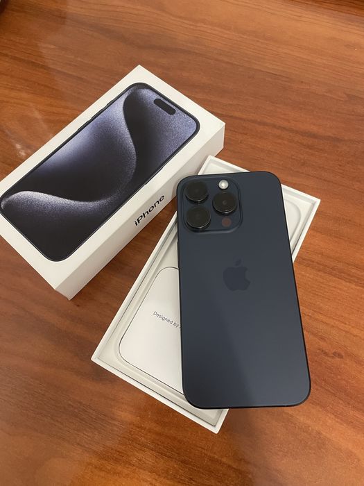 iPhone 15 Pro 128 GB , bateria 97%