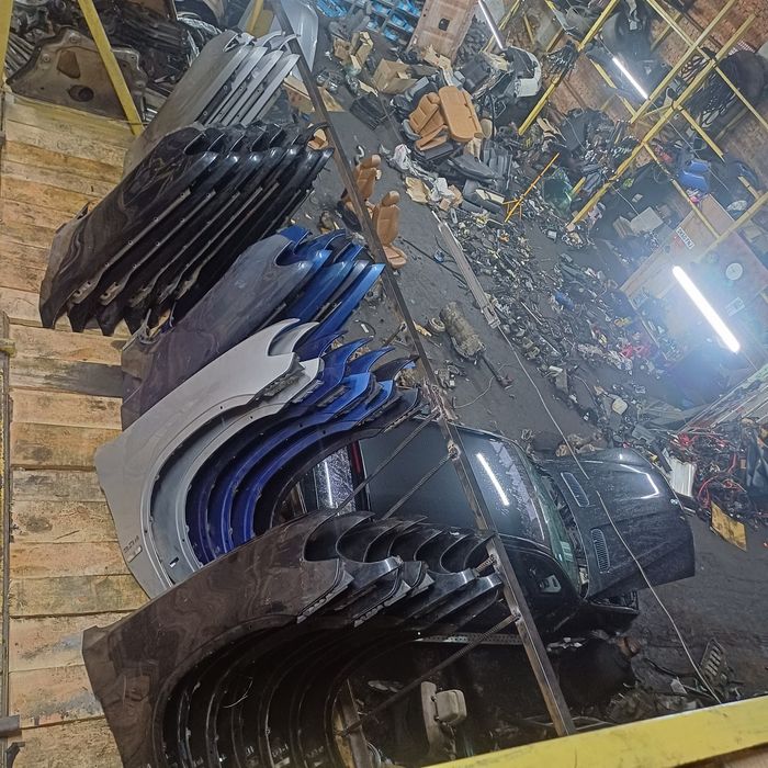 Крило крила крилья BMW x5 e53 m57n