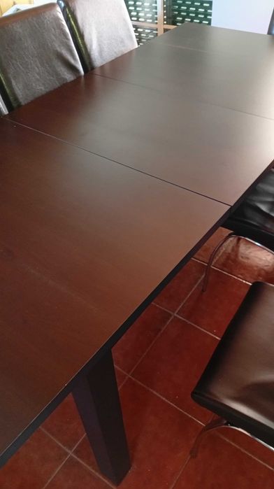 Mesa de Sala Ikea + Cadeiras