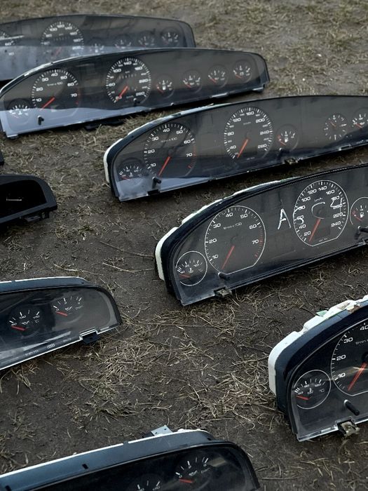 Панель приладів Ауді 80 , 100 , А6 Audi 200