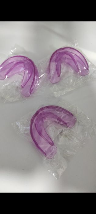 Капа для вирівнювання зубів