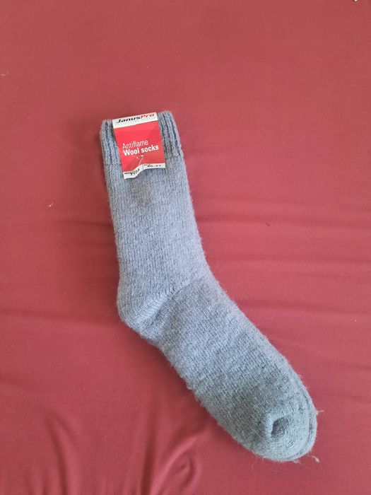 Cieple welniane skarpetki dla mężczyzn Januspro