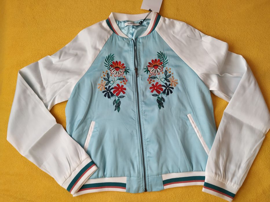 Nowa kurtka bomberka Glamorous