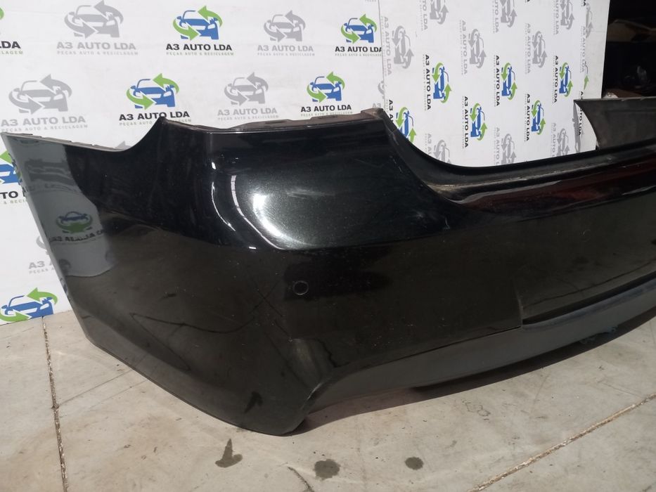 Para choque traseiro com sensores de estacionamento BMW E90 PACK M