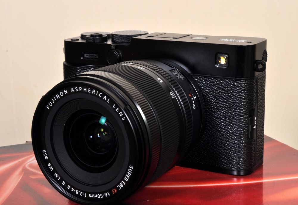 Fuji X-E5 + XF 16x50 F: 2.8-4.8 WR. Novo, fatura, garantia 3 anos