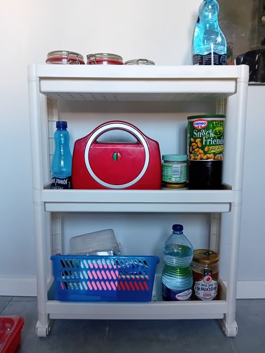 Ikea Vesken regał na kółkach biały