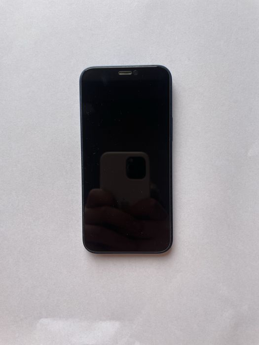Iphone 12 mini w bardzo dobrym stanie