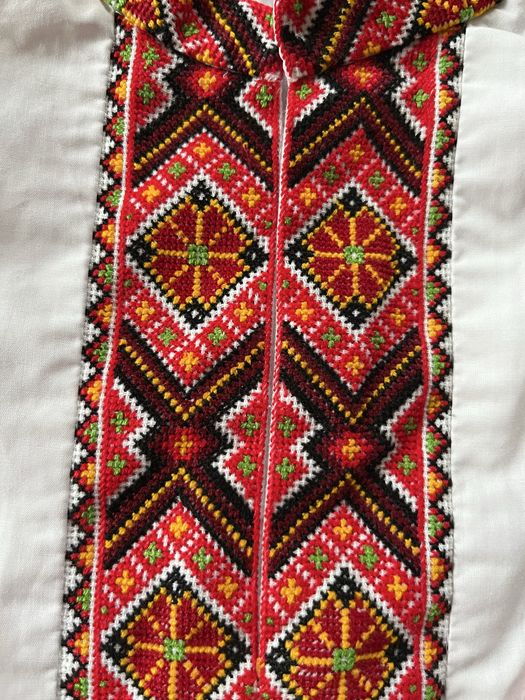 Дешево! Вишиванка. Ручна вишивка. Вишита сорочка. 6 р. . 122 см.