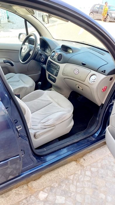 C3 2002 gasóleo 470 mil km