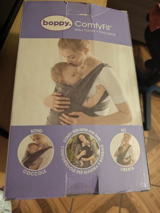 Marsúpio novo da marsúpio novo da marca comfyfit Chicco 
O valor dele é 70 a 76€, ver última fotografia tem o modelo dele