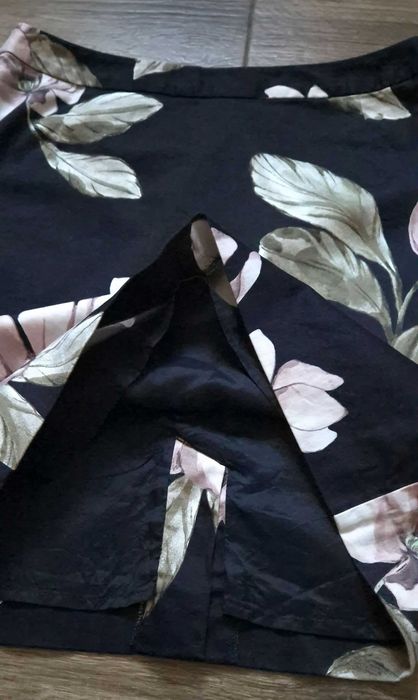 Jackpot spódnica ołówkowa w kwiaty S-M