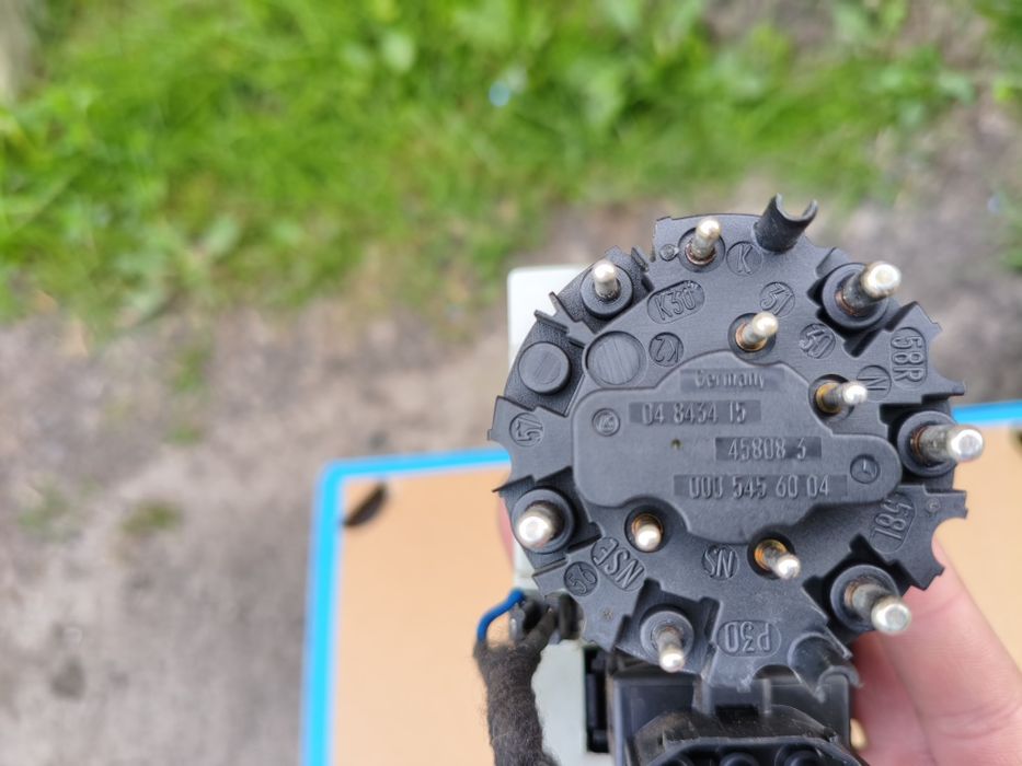 Przełącznik włącznik świateł z osłoną Mercedes w124