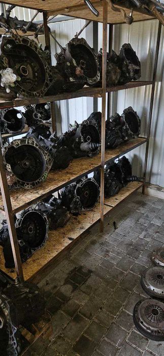 КПП коробка передач Renault Megane 2 1.4 1.6 16V