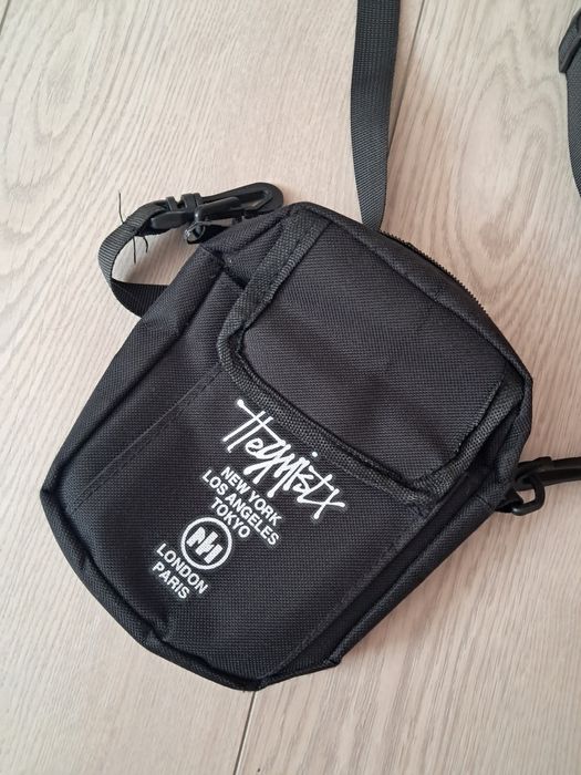 Чорна сумка месенджер через плече Stussy / Спортивна сумка на плече