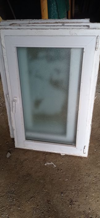 Quatro janelas com oscilobatente