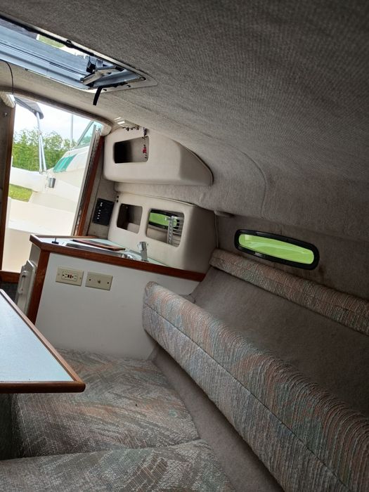 Sea Ray 230 Sundancer jacht motorowy łódź Okazyjna cena
