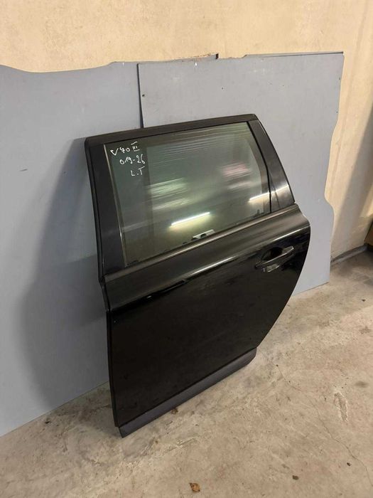 Drzwi lewy tył Volvo V70 III 019-26