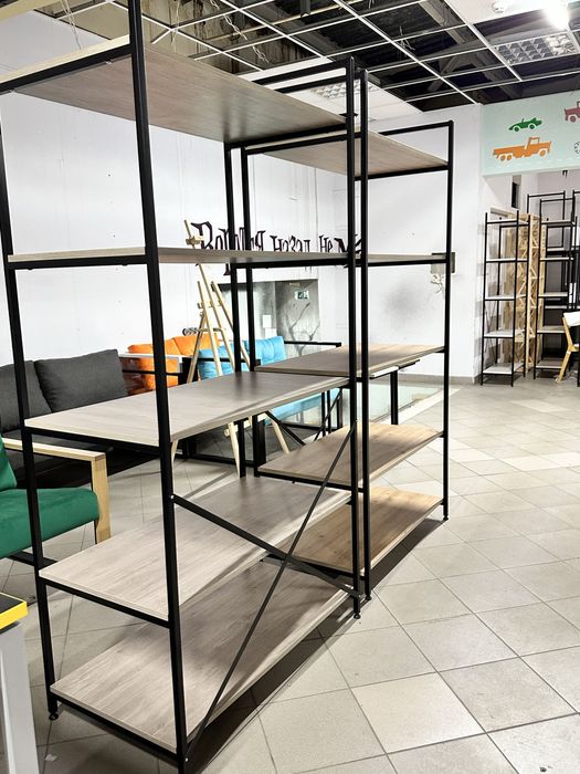 Столи, стелажі, тумби, крісла, шафи в кількості в наявності нові