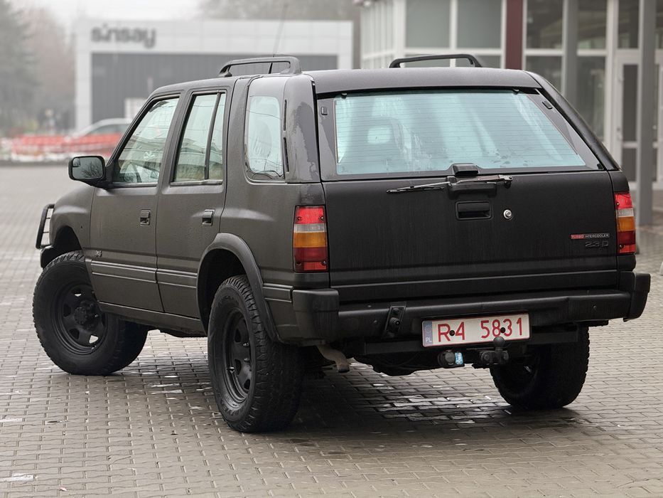 Opel Frontera 4X4 2.3 турбо дизель.
