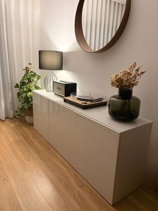 Tampo vidro móvel Ikea Besta