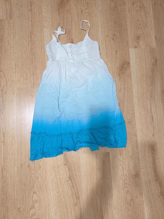 Zestaw ubrań ciążowych i do karmienia