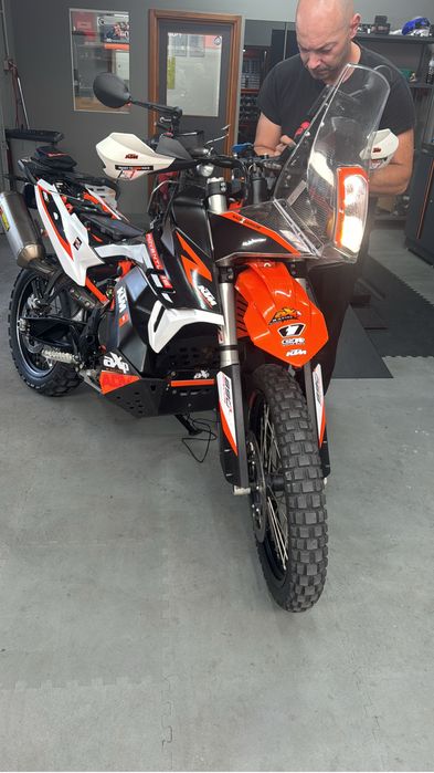 KTM 890 Adventure