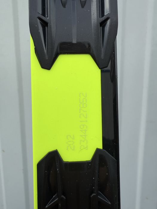 Класичні лижі Fisher нові