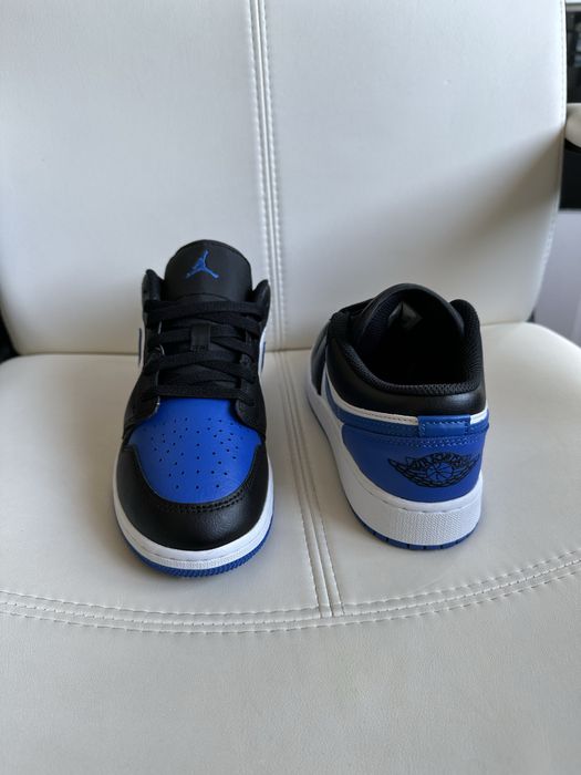 Nike Air Jordan 1