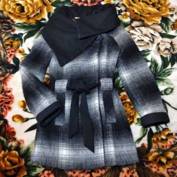 Пальто сіре в клітинку, серое пальто в клетку 30% шерсть пальто халат