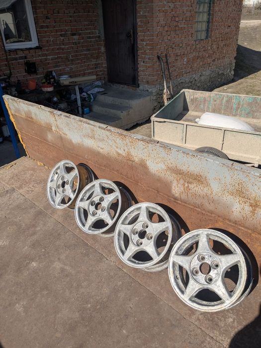 Диски, титани з ВАЗ r13