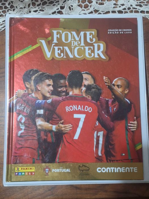Caderneta Portugal - Fome de Vencer 2018 (Completa)