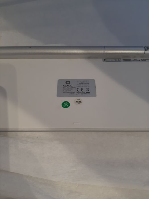Klawiatura bluetooth Aplic