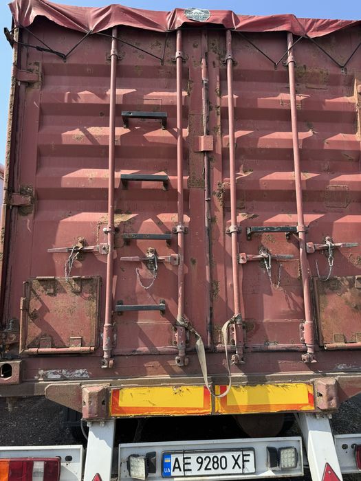 Продам напівпричіп Krone 2006