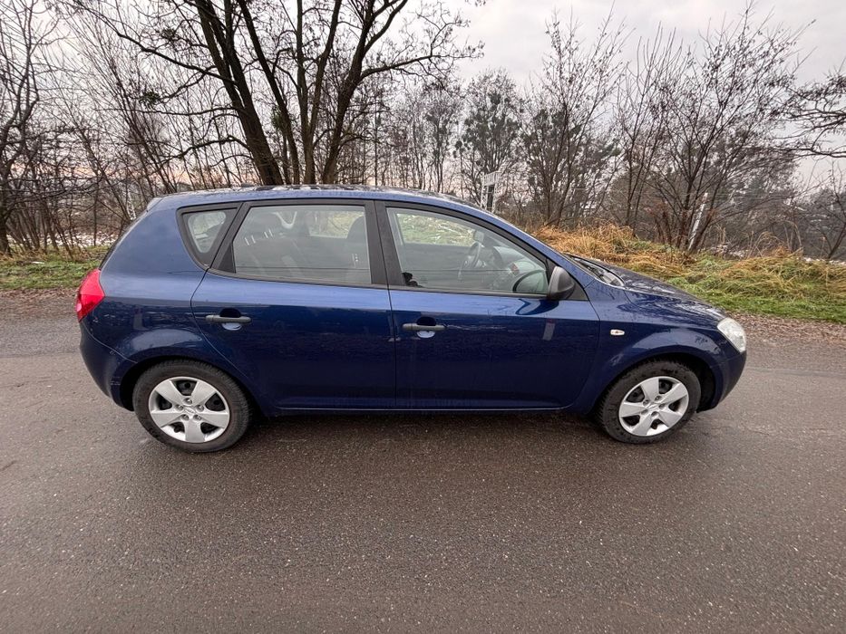 Kia Cee'd 1.4 Attract