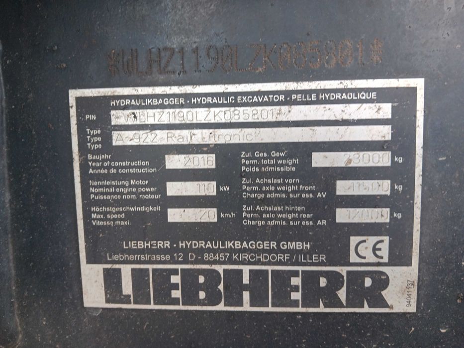 Koparka Liebherr A922 ZW (kolejowa)