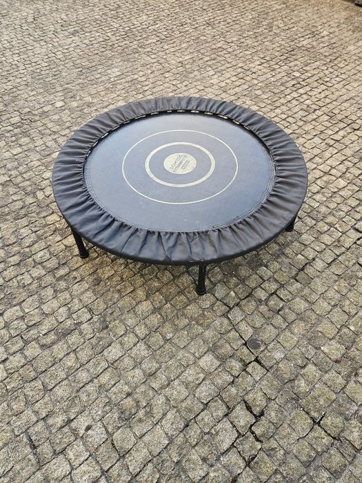 Mini trampolim de ginásio