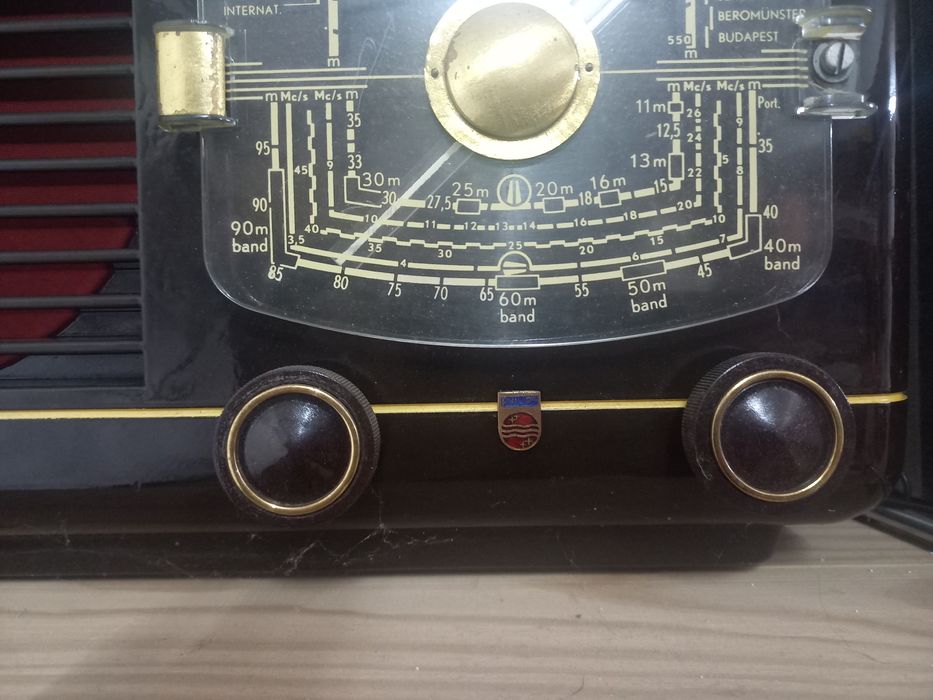 Radio Philips antigo