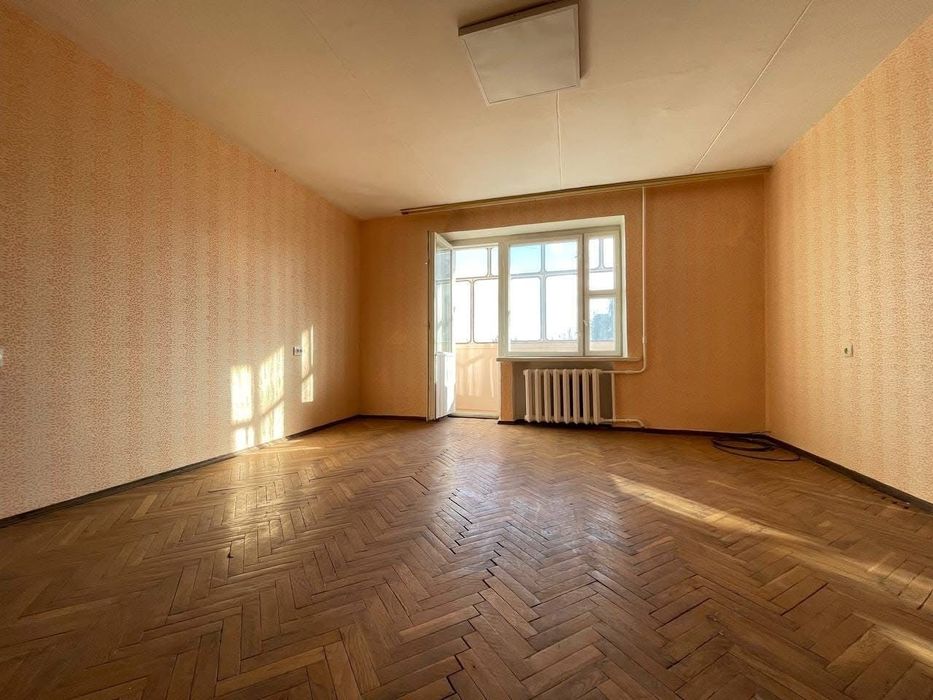 Продаж 4-х кімнатної м.Бровари, Київська область