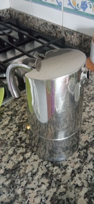 Cafeteira inox grande
