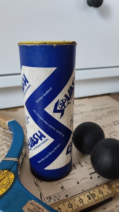 Squash - Lata de bolas Antiga
