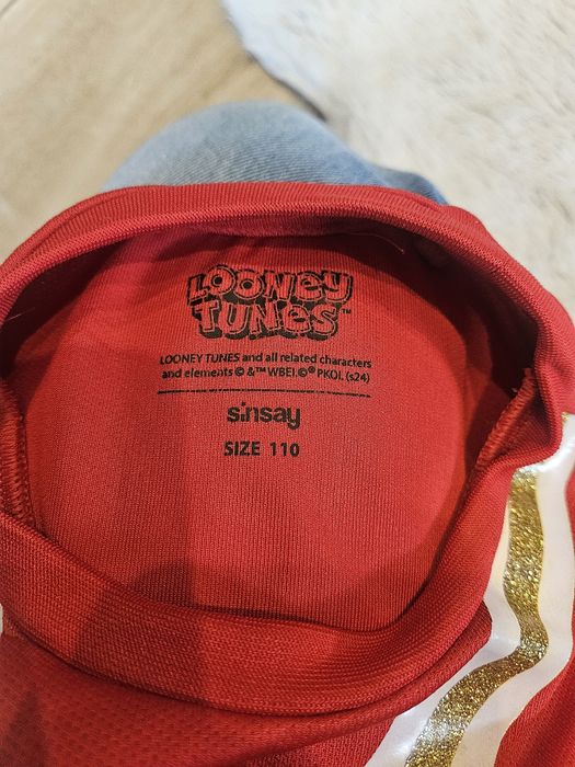 Spodenki koszulka na krótki rękaw 110 królik Bugs