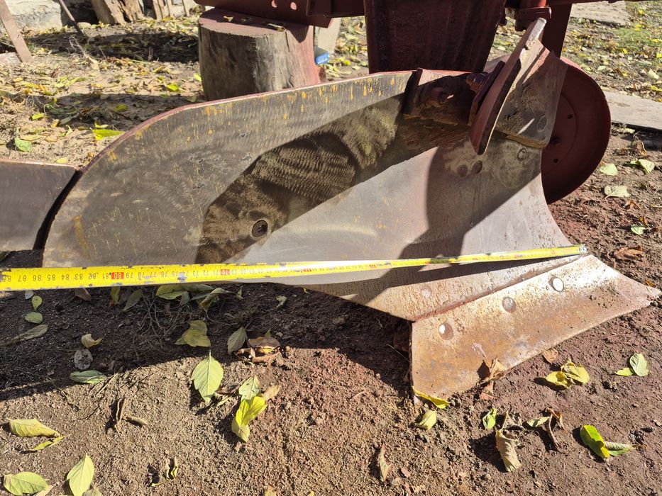 Плуг мінітрактора 1-50