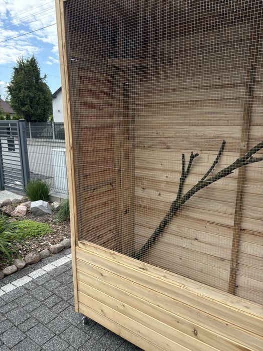 Nowa woliera klatka dla ptaków/papug – solidna, drewniana, na kółkach