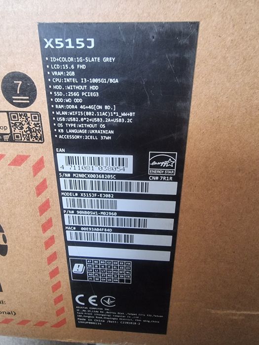 Asus x515j core i3,8/256,видеокарта 2g