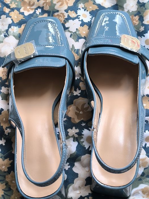 buty niebieskie nowe rozm. 38